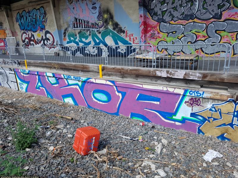 2kor - Artiste Graffiti au Wall of Fame L'Aérosol