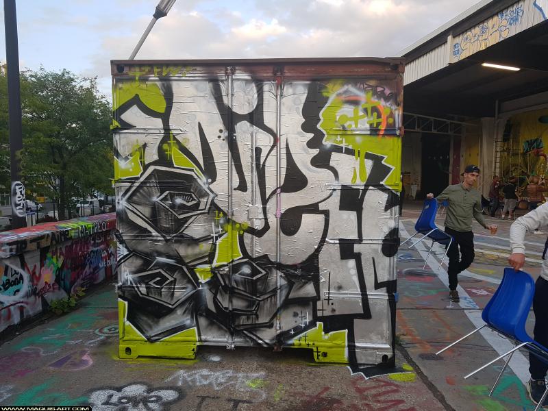 Graffiti de ??? à L'Aérosol Paris (18 août 2017)
