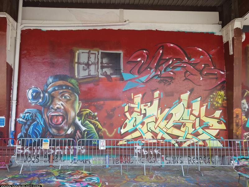 Graffiti de ??? et Urb1 à L'Aérosol Paris (18 octobre 2017)