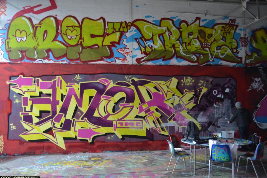 Graffiti de ??? et Kurtz Amor à L'Aérosol Paris (18 novembre 2017)