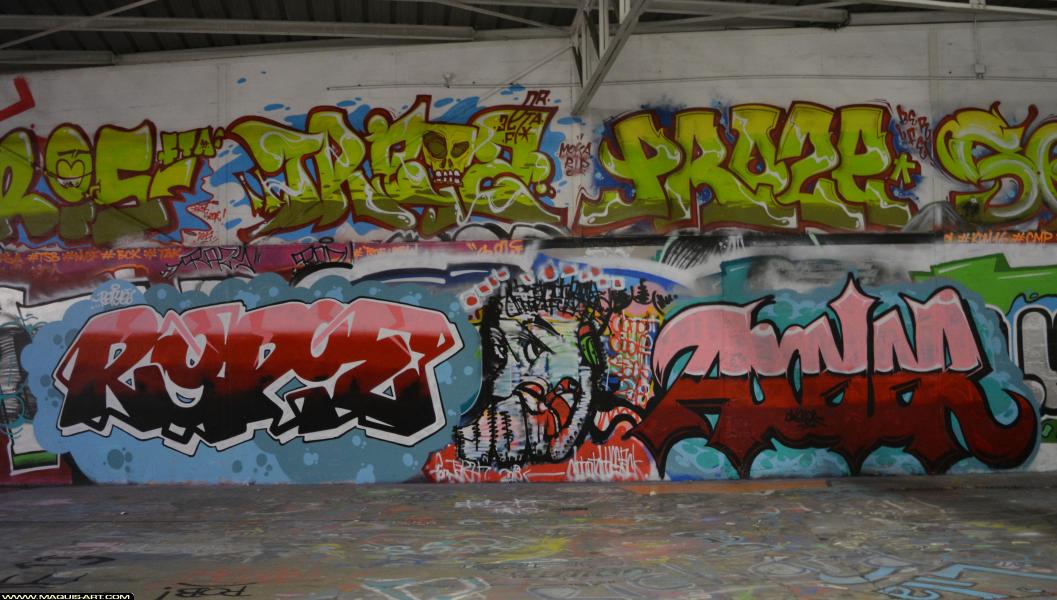 Graffiti de Repie et Axeler à L'Aérosol Paris (15 mars 2018)