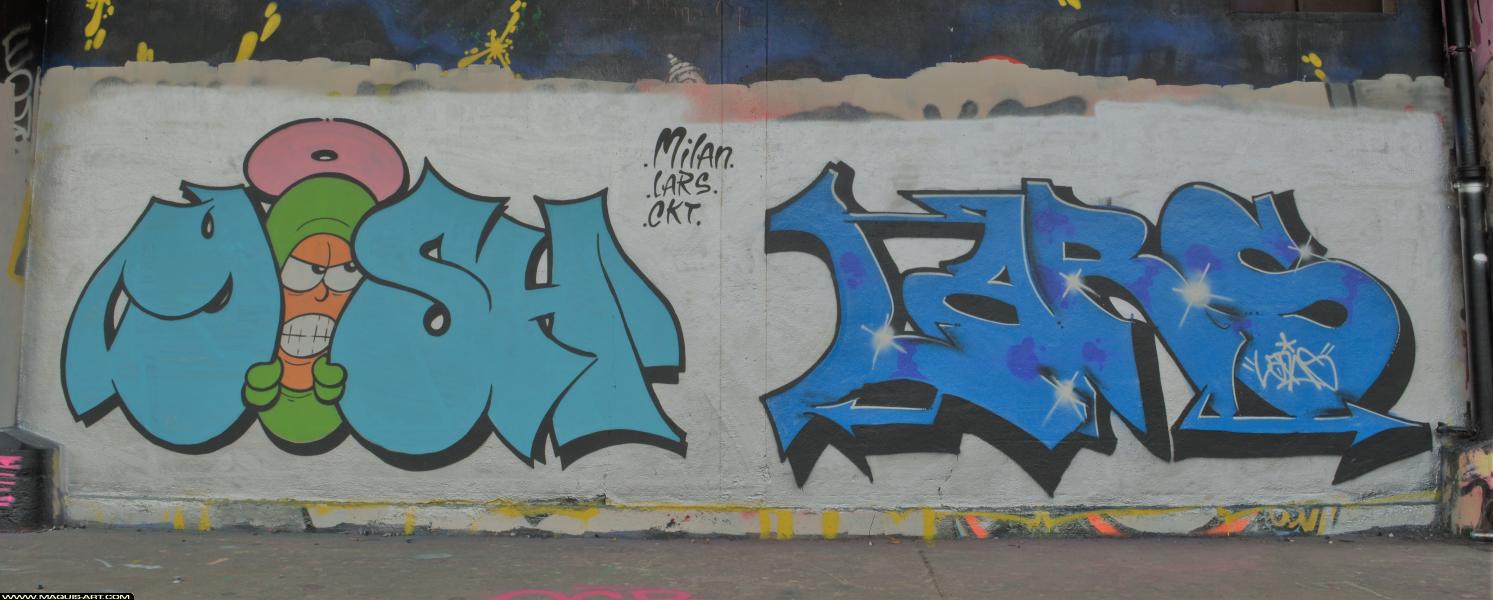 Graffiti d'Yosh et Lars à L'Aérosol Paris (31 mars 2018)
