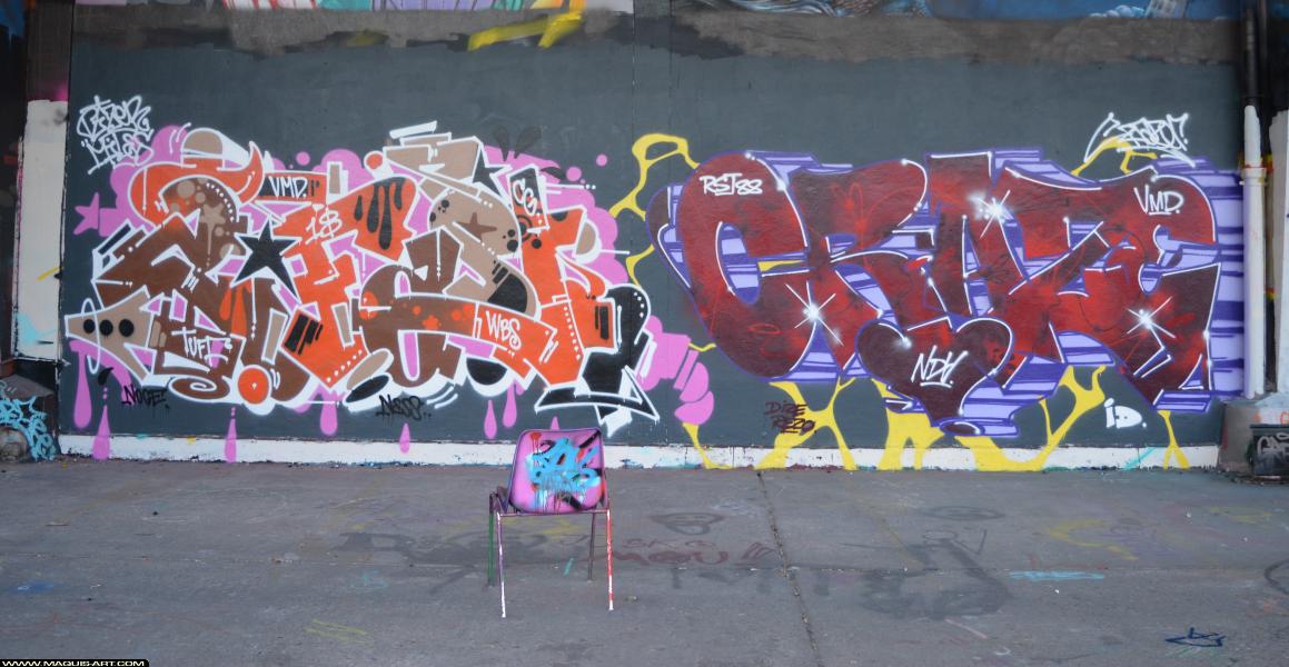 Graffiti de 2fast et Crazer à L'Aérosol Paris (6 avril 2018)