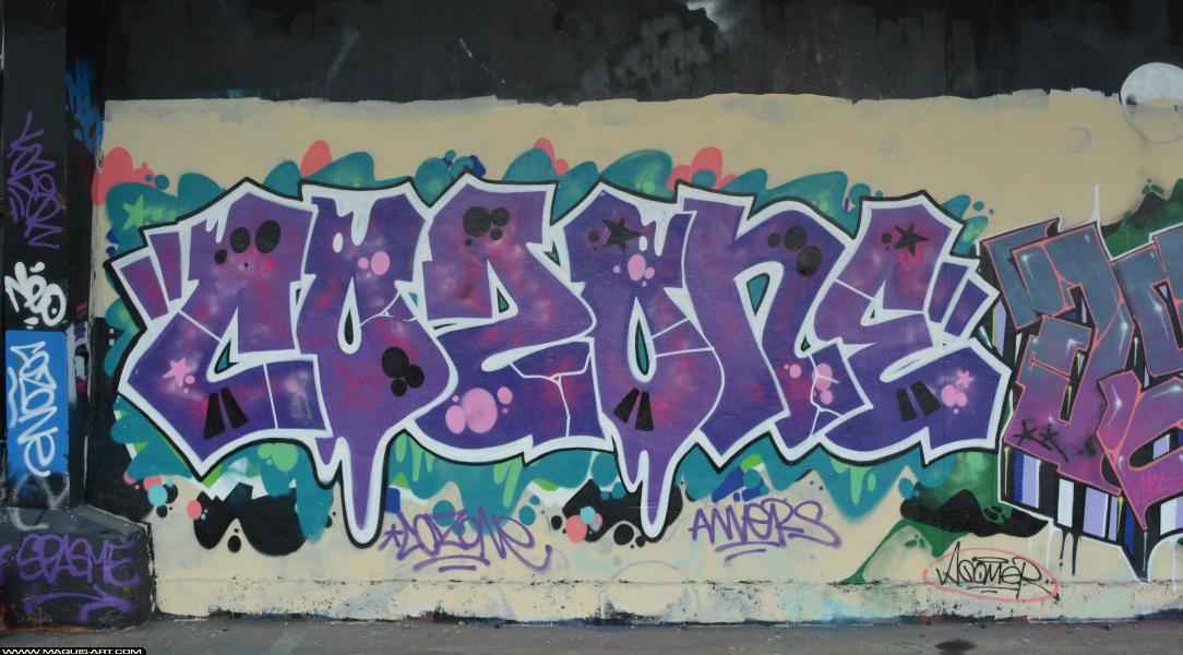 Graffiti de Cozoner à L'Aérosol Paris (7 avril 2018)